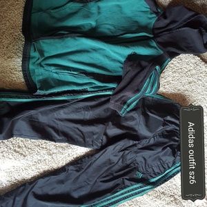 Adidas 2 piece outfit